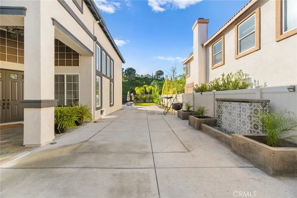 Additional image 7 of 16 Villa Valtelena, Lake Elsinore, CA 92532