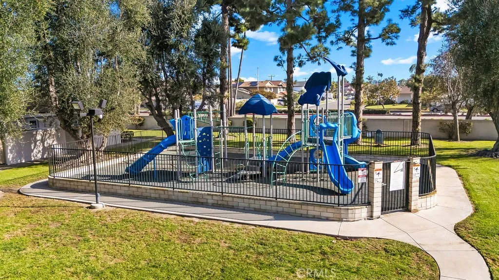 Additional image 35 of 19844 Berkshire Ln, Huntington Beach, CA 92646