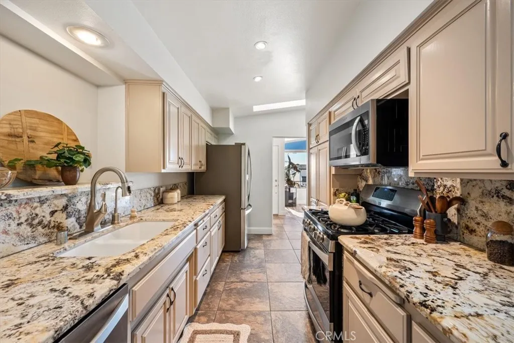 Additional image 18 of 870 Visalia St, Pismo Beach, CA 93449