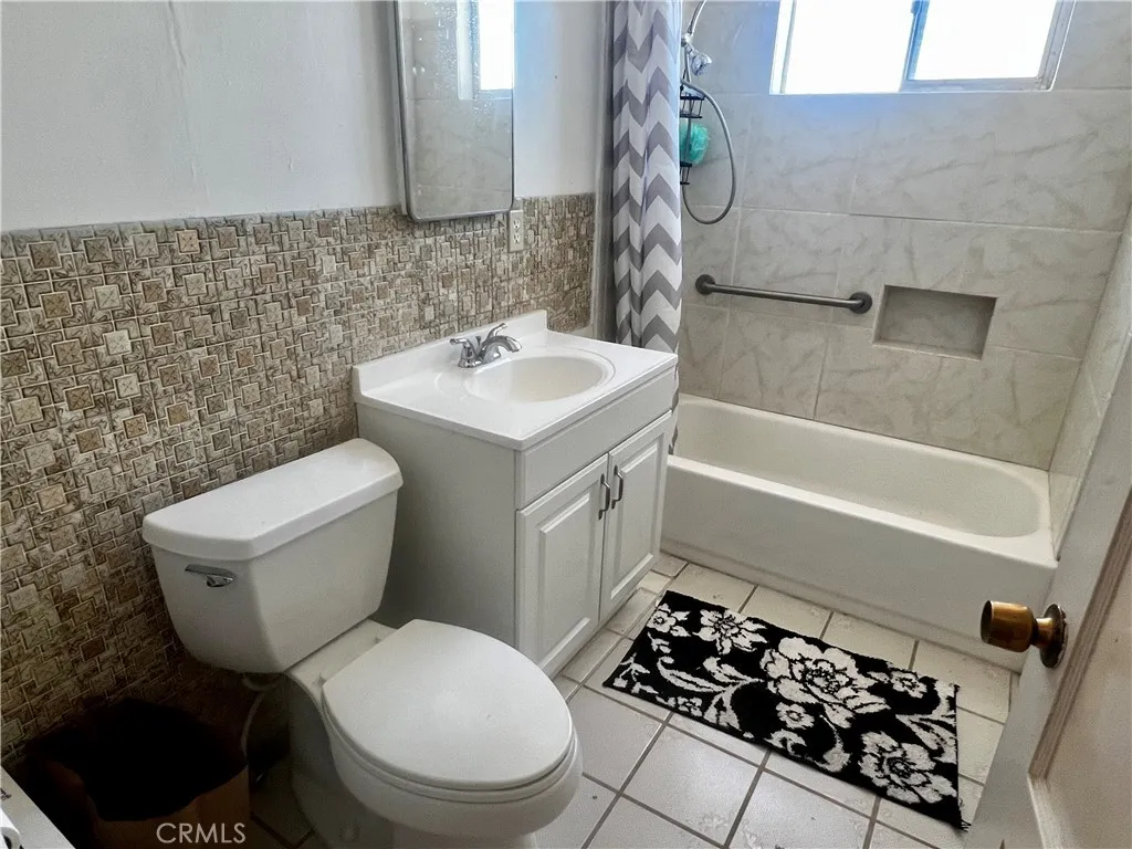 Additional image 119 of 74284 El Paseo Dr, 29 Palms, CA 92277