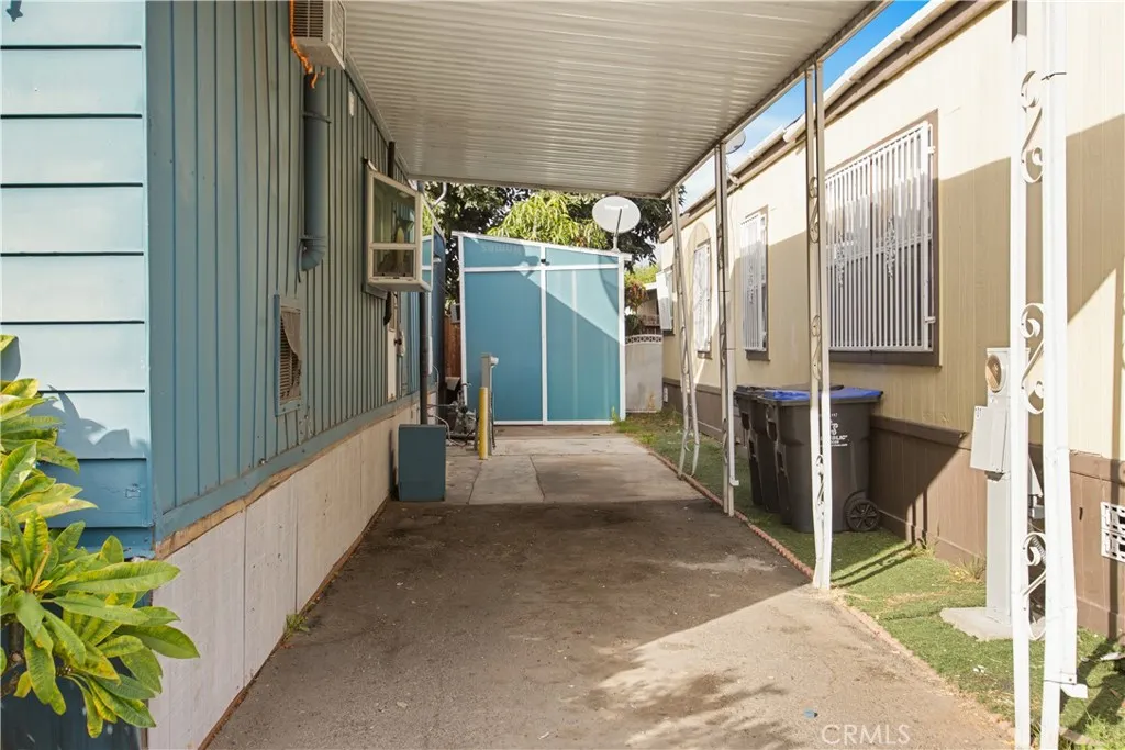 103 Delft Ave Unit 2, Santa Ana, CA 92703