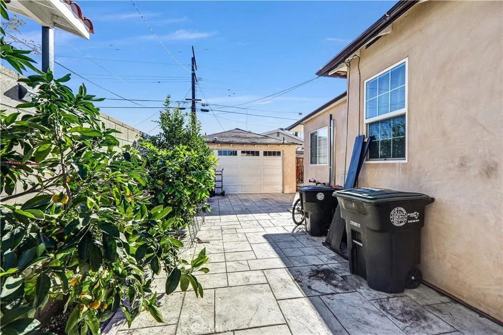 Additional image 3 of 1220 Richard Pl, Glendale, CA 91206