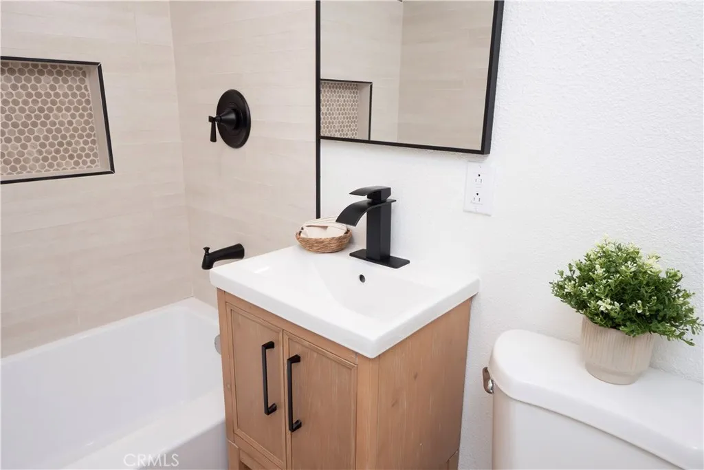 Additional image 33 of 1343 Cornelia St, Pomona, CA 91768