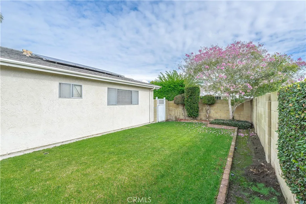 Property image for 8812 Elgin Cir, Huntington Beach, CA 92646