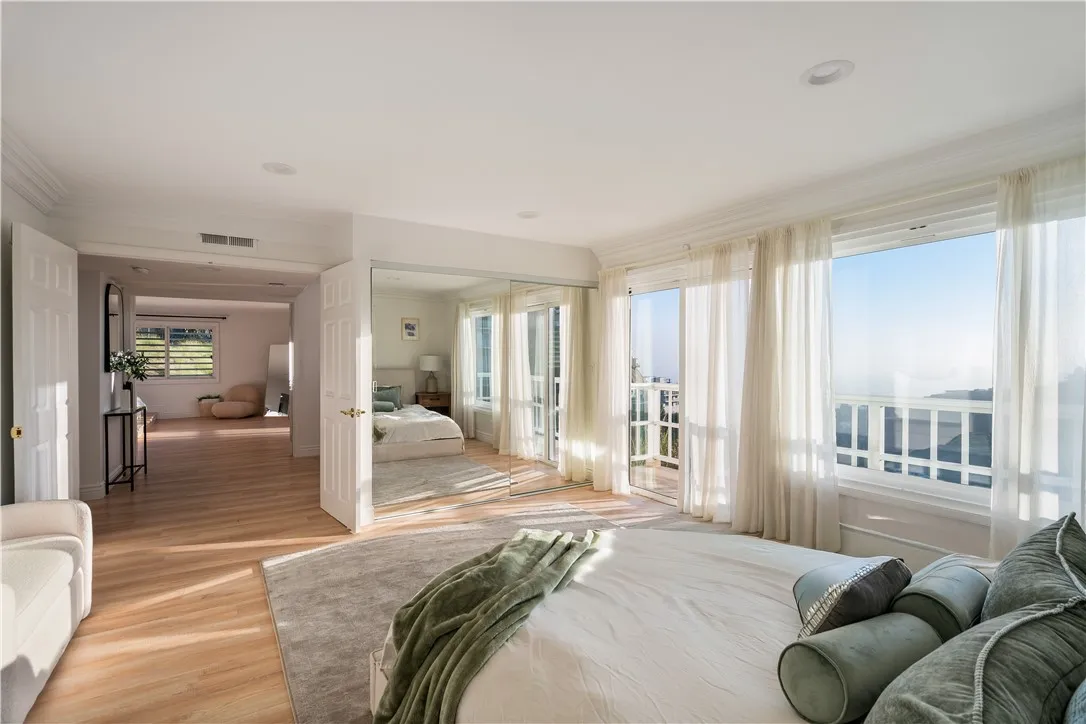 Additional image 87 of 2019 Sunset Plaza Drive, Los Angeles, CA 90069