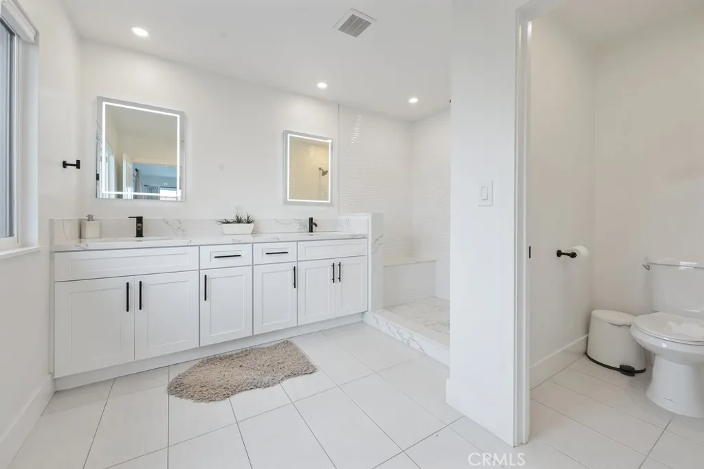 Additional image 9 of 4434 Santa Monica Avenue, San Diego, CA 92107