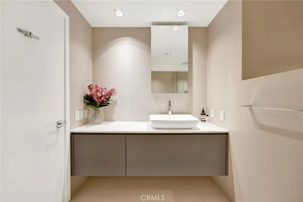 Additional image 53 of 150 Ocean Park Blvd Unit 520, Santa Monica, CA 90405