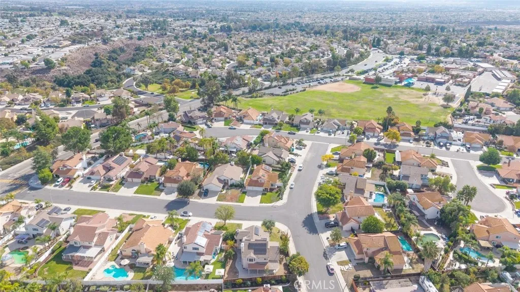 25436 Day Lily Dr, Murrieta, CA 92563