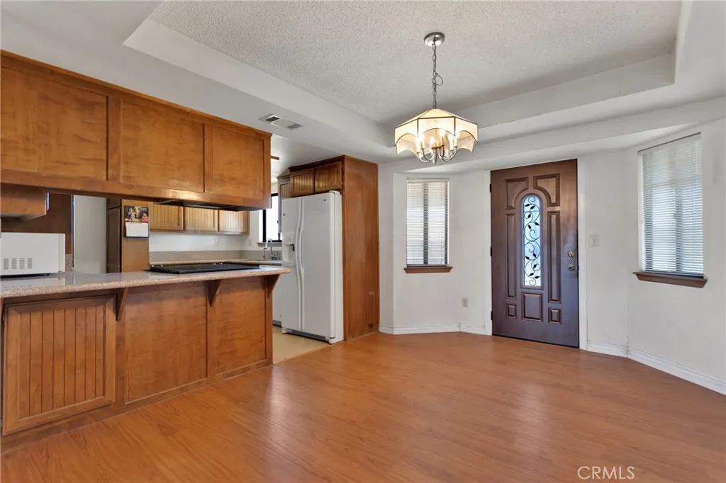 Additional image 13 of 15457 Washoan Rd, Apple Valley, CA 92307