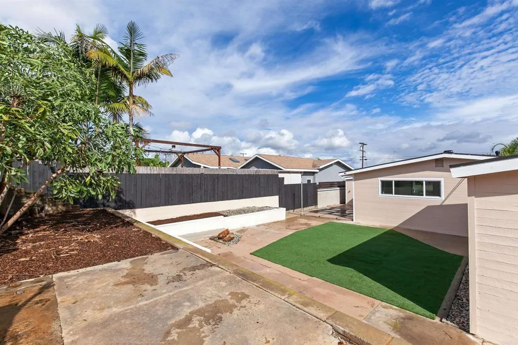 Additional image 60 of 3840 Tomahawk Lane, San Diego, CA 92117