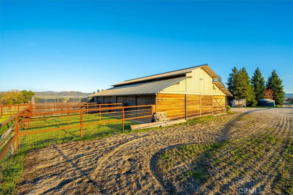 Additional image 122 of 9235 N Forty, Atascadero, CA 93422