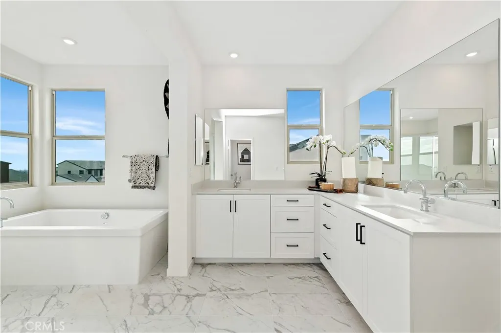 Additional image 42 of 15800 Conservatory Drive, Fontana, CA 92336