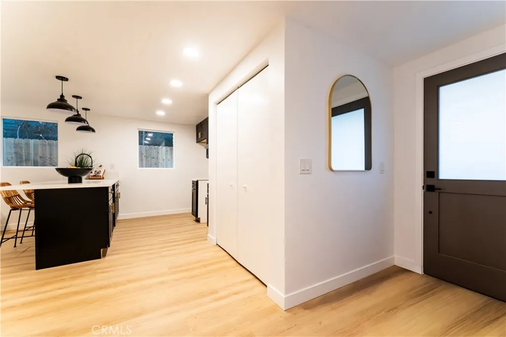 Additional image 45 of 1189 Crenshaw Boulevard, Los Angeles, CA 90019