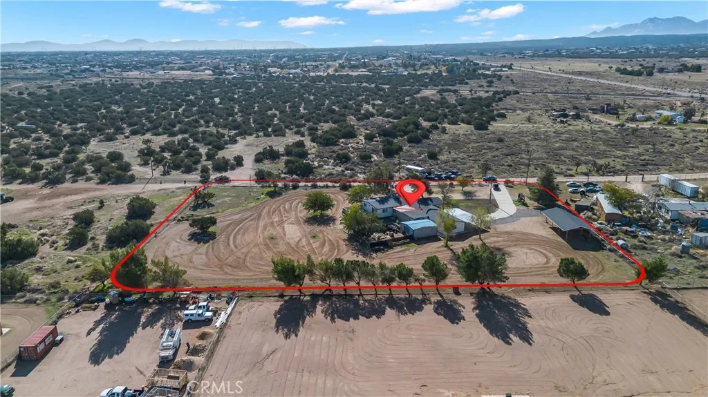 Additional image 101 of 9888 Trinity Rd, Oak Hills, CA 92344