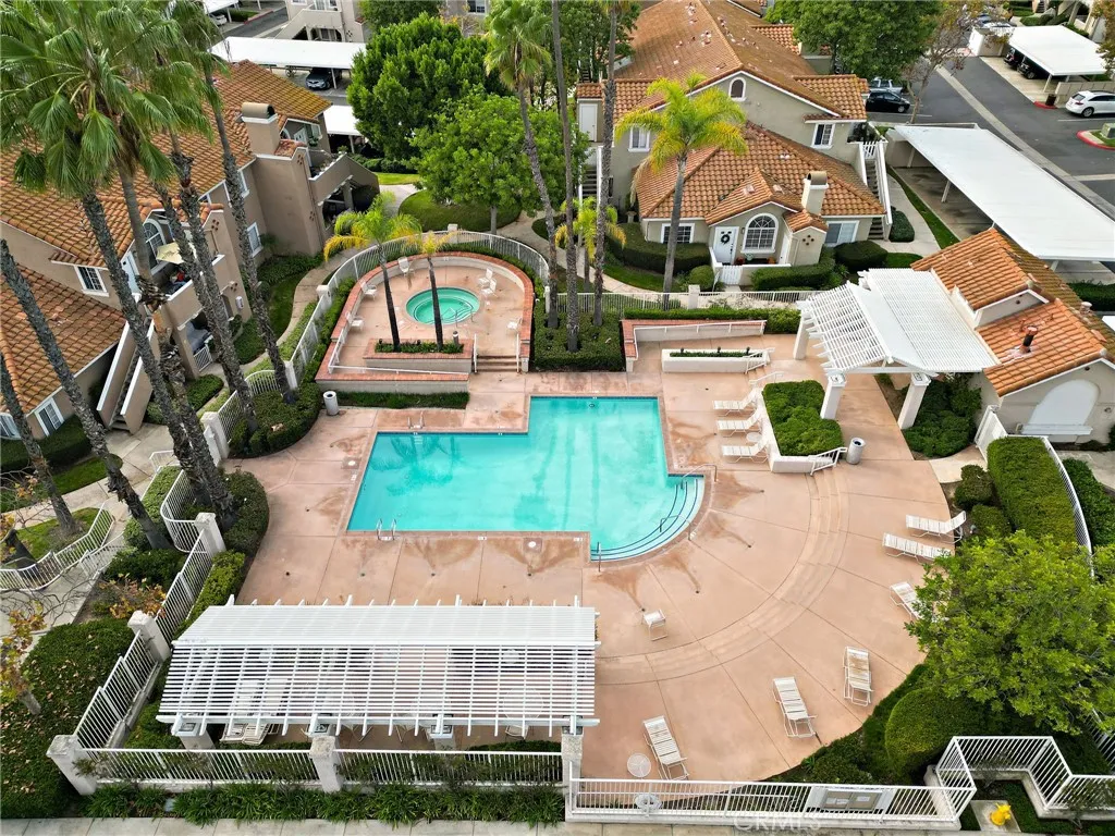 Additional image 50 of 55 Via Cresta, Rancho Santa Margarita, CA 92688