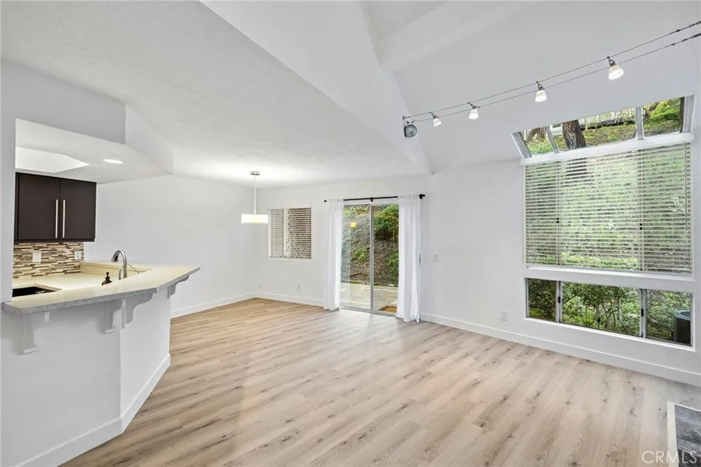 Additional image 11 of 403 San Nicholas Court, Laguna Beach, CA 92651