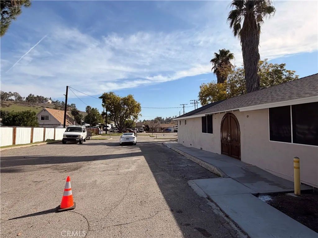 Additional image 22 of 30830 Riverside Drive, Lake Elsinore, CA 92530