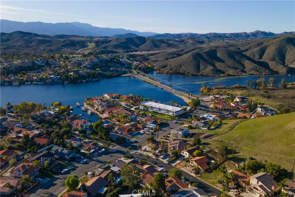 Additional image 54 of 22671 San Joaquin Dr. East E, Canyon Lake, CA 92587