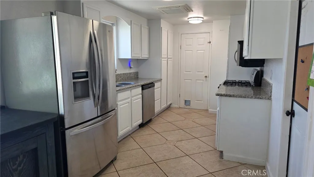 Additional image 7 of 7079 Cienega Dr, Highland, CA 92346