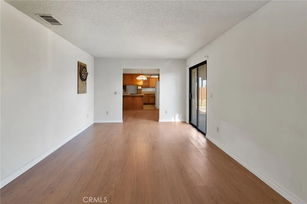 Additional image 55 of 15457 Washoan Rd, Apple Valley, CA 92307