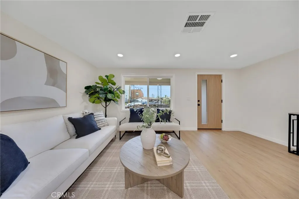 Additional image 9 of 132 N Rowan Avenue, Los Angeles, CA 90063