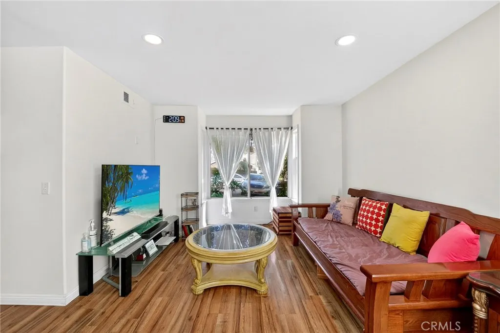 Additional image 8 of 2629 Altura Avenue, La Crescenta, CA 91214