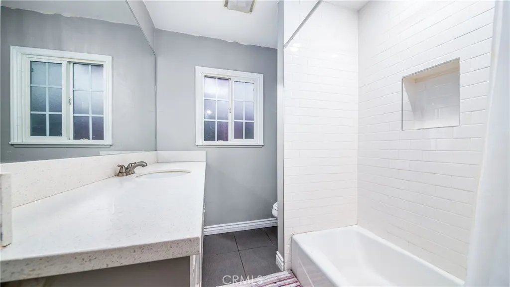 Additional image 32 of 15852 Index Street, Granada Hills, CA 91344