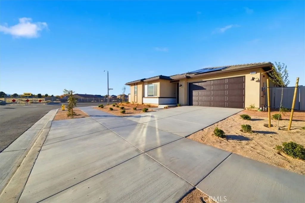 Additional image 48 of 3211 E Avenue J-4, Lancaster, CA 93535