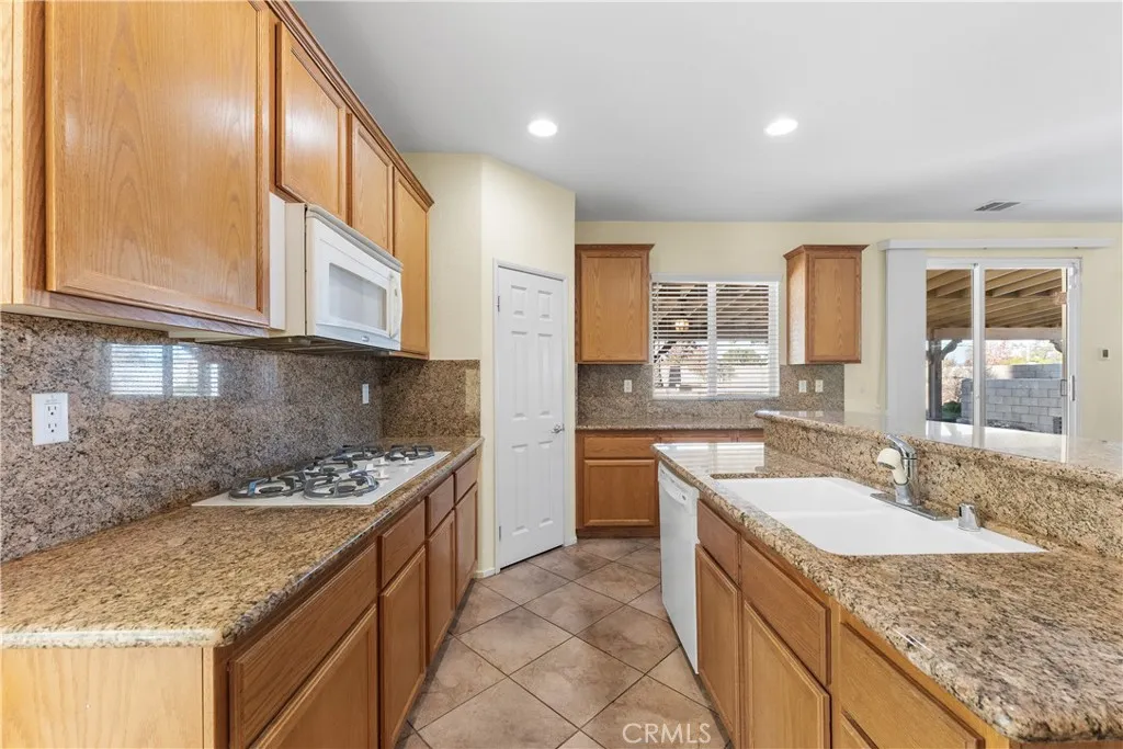 Additional image 93 of 41647 Palermo Court, Lancaster, CA 93536