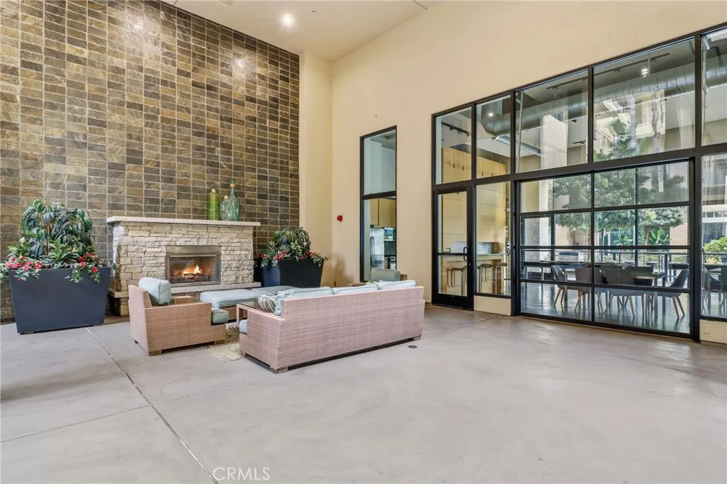 Additional image 62 of 133 The Promenade N Unit 118, Long Beach, CA 90802