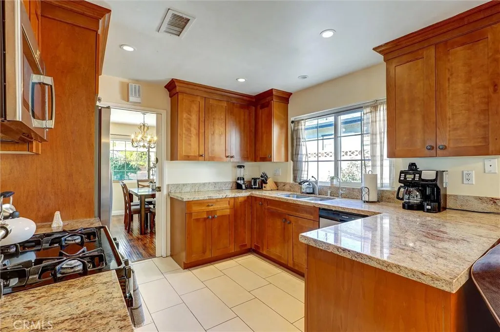 Additional image 9 of 10401 Hanna, Chatsworth, CA 91311