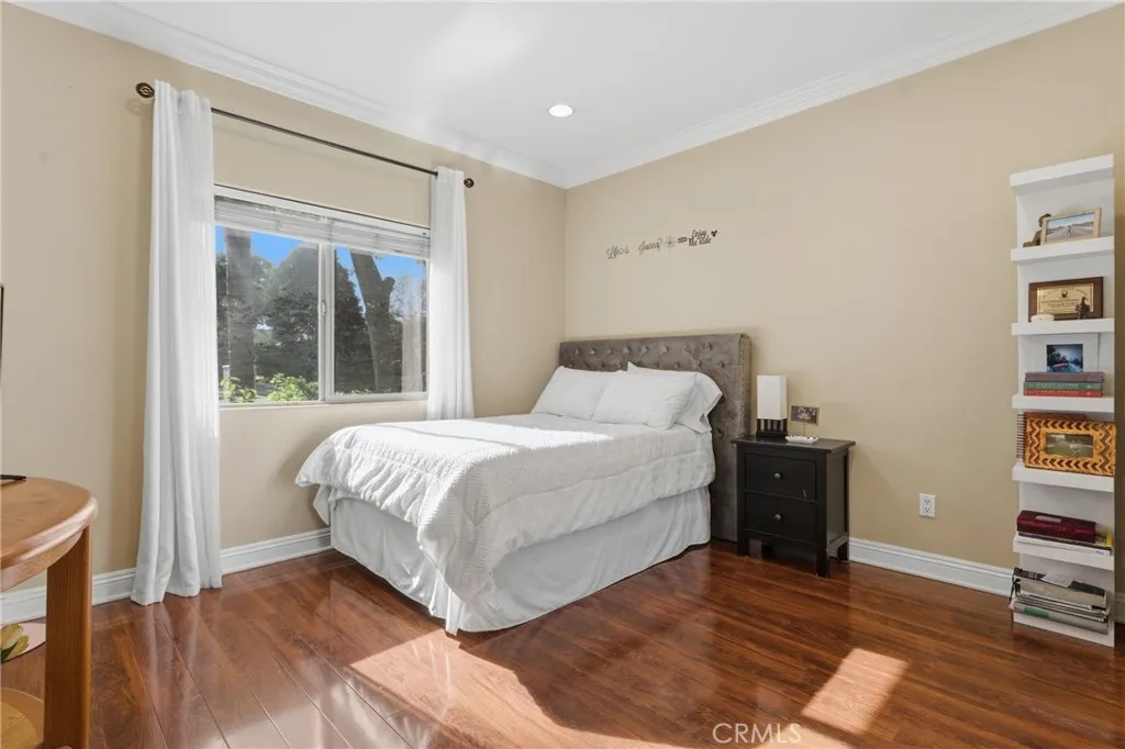 Additional image 23 of 22711 Collins Street, Woodland Hills, CA 91367