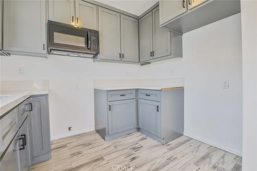 Additional image 15 of 946 E 104th St, Los Angeles, CA 90002