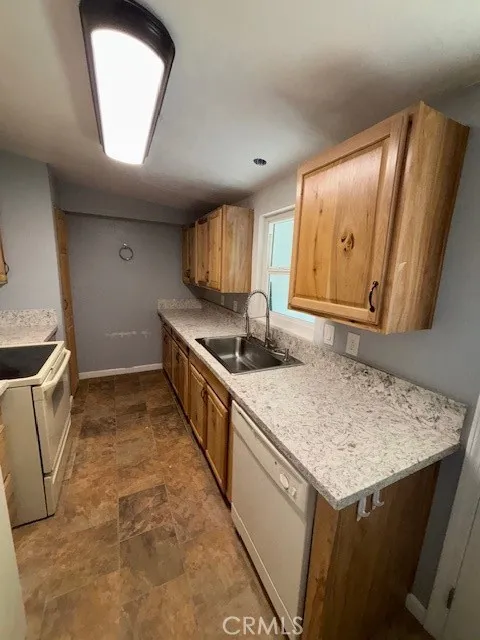 Additional image 65 of 8412 Ironwood Ave, California City, CA 93505