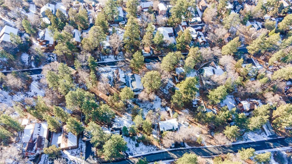 Additional image 66 of 801 Highland Ln, Sugarloaf, CA 92386