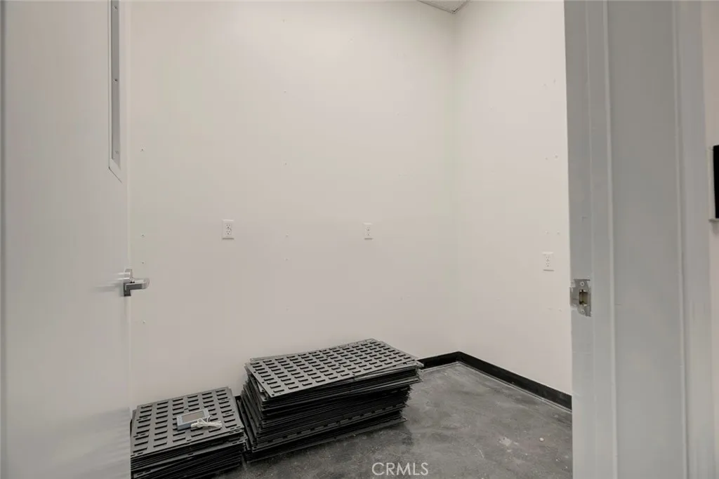 Additional image 65 of 18417 Bryant Street, Northridge, CA 91325