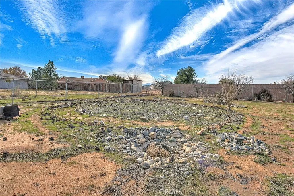 Additional image 28 of 22133 Thunderbird Rd, Apple Valley, CA 92307
