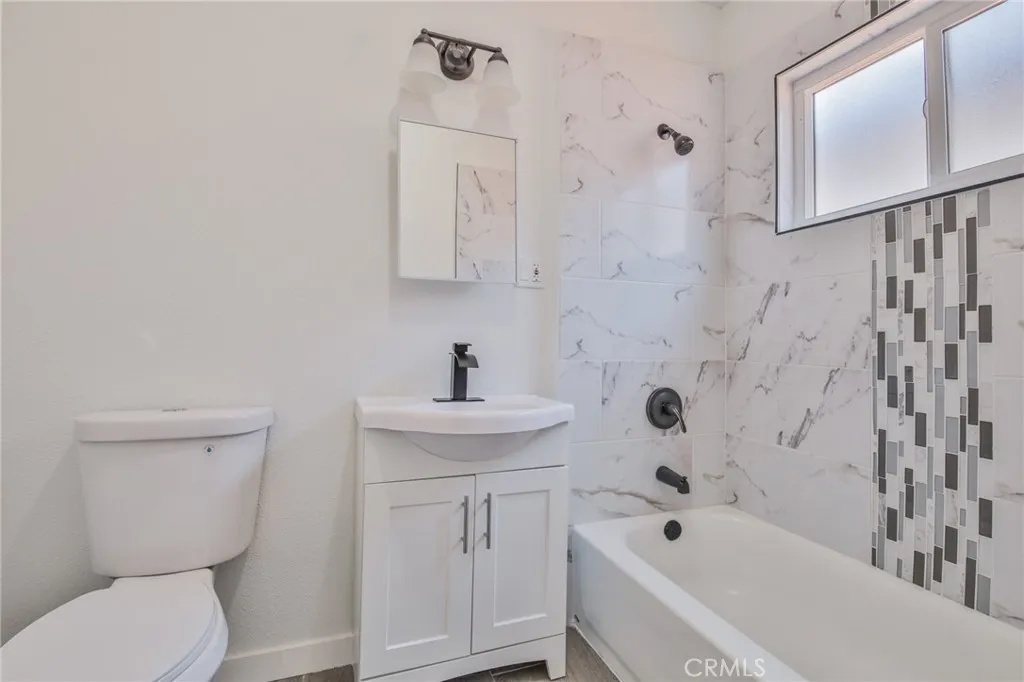 Additional image 18 of 1962 E 114th Street, Los Angeles, CA 90059
