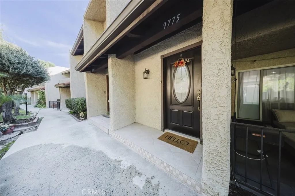 Additional image 72 of 9775 Via Roma, Burbank, CA 91504