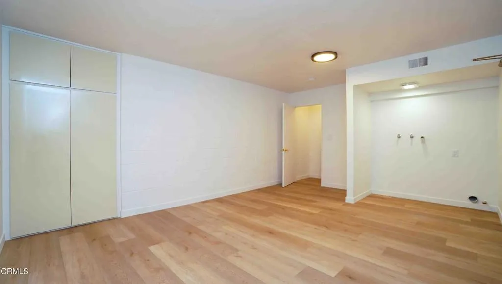 Additional image 27 of 21801 Burbank Boulevard Unit 74, Woodland Hills, CA 91367