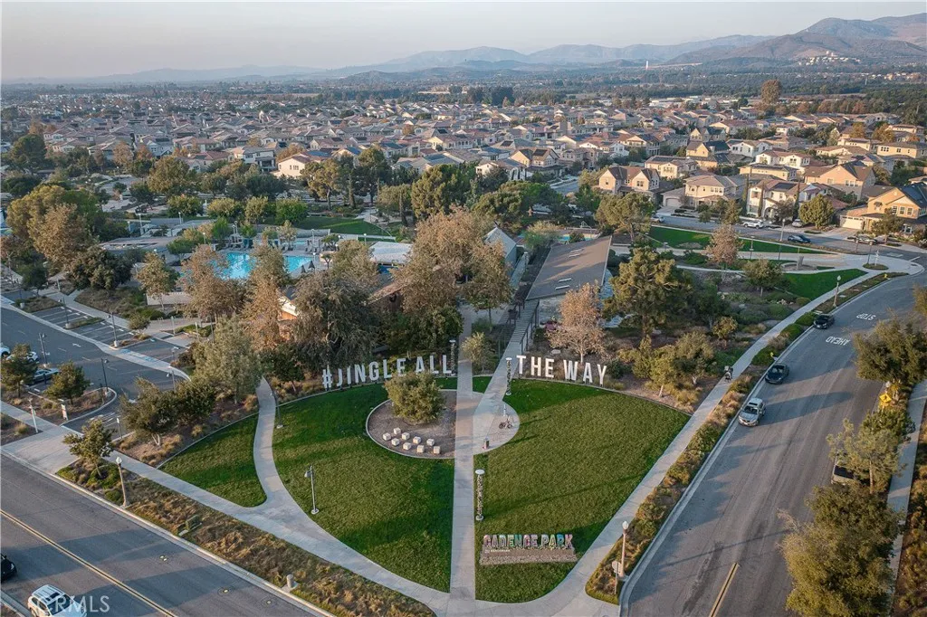 Additional image 32 of 177 Frame, Irvine, CA 92618