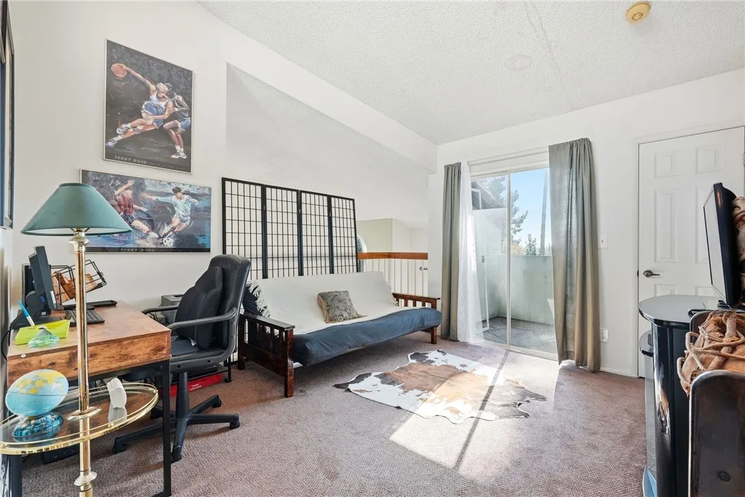 Additional image 47 of 871 S Lucerne Blvd Unit 2, Los Angeles, CA 90005