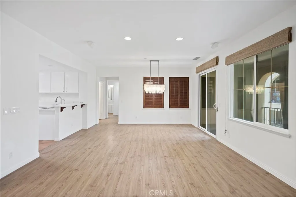 Additional image 30 of 221 Lonetree, Irvine, CA 92603