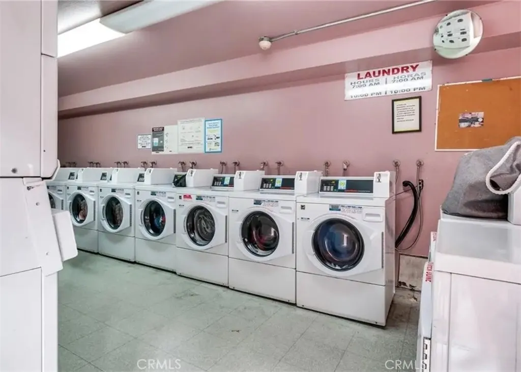 Additional image 52 of 450 E 4th St Unit 221, Santa Ana, CA 92701