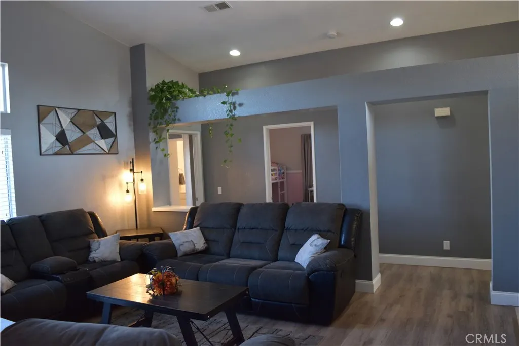 Additional image 3 of 13598 W Nolina Dr, Hesperia, CA 92344