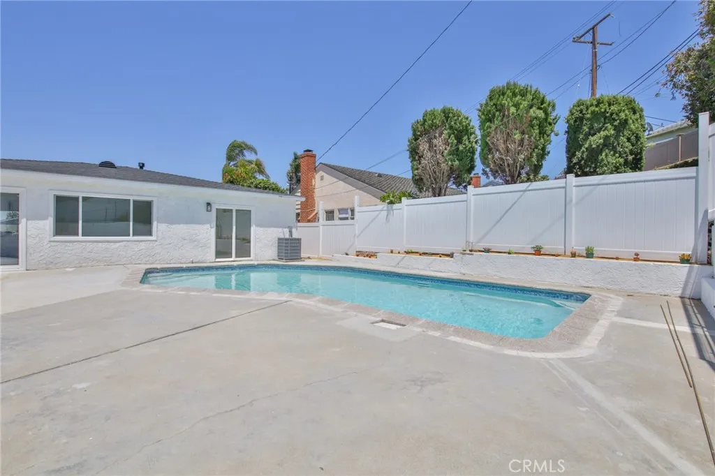 Additional image 85 of 204 Via Colusa, Redondo Beach, CA 90277