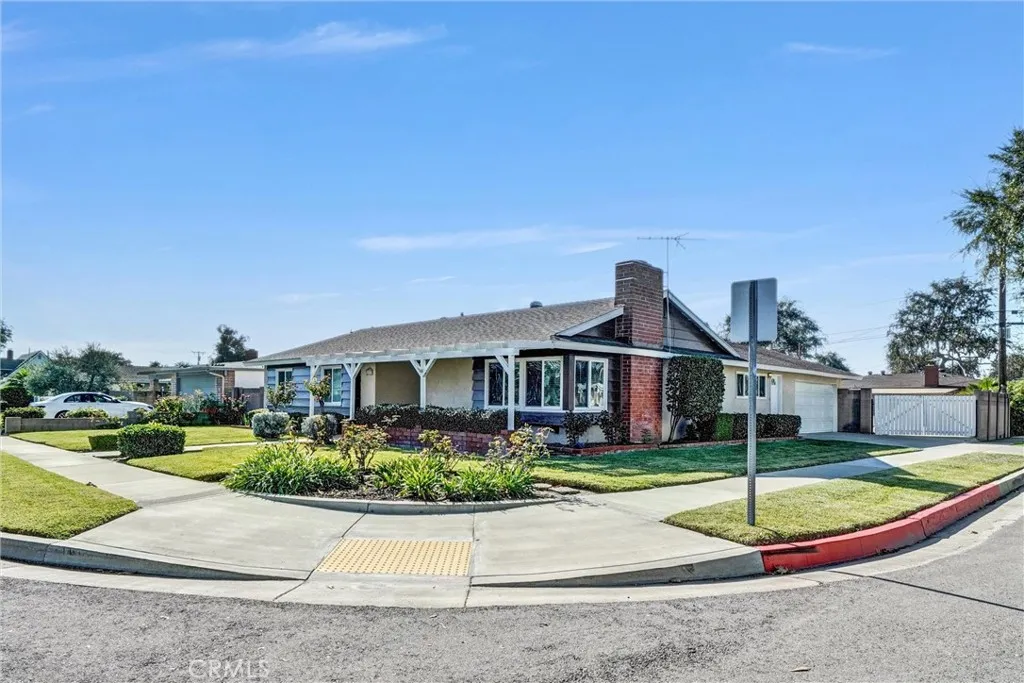 Additional image 56 of 575 N Lincoln Avenue, Fullerton, CA 92831