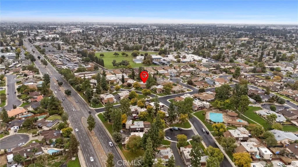 Additional image 31 of 5908 Almendra Court Unit C, Bakersfield, CA 93309