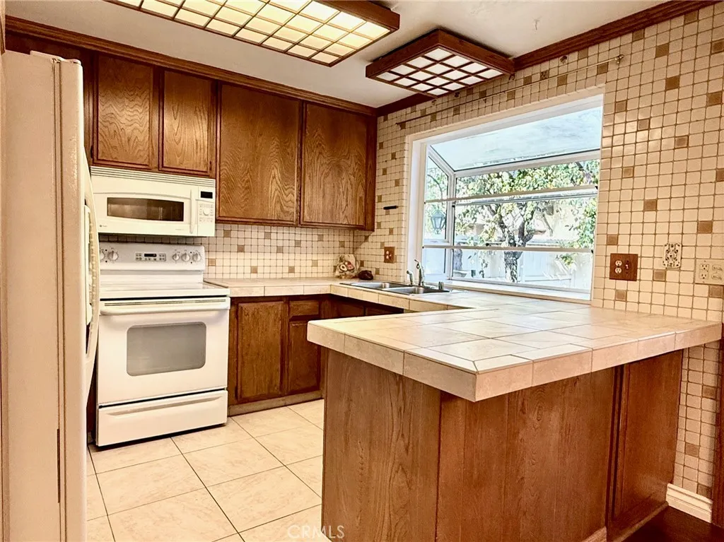 Additional image 12 of 22901 Caminito Flores Unit 130, Laguna Hills, CA 92653