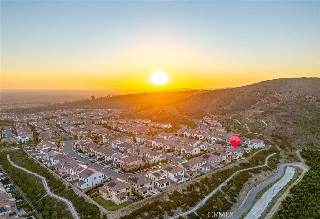 Additional image 99 of 100 Albero, Irvine, CA 92602